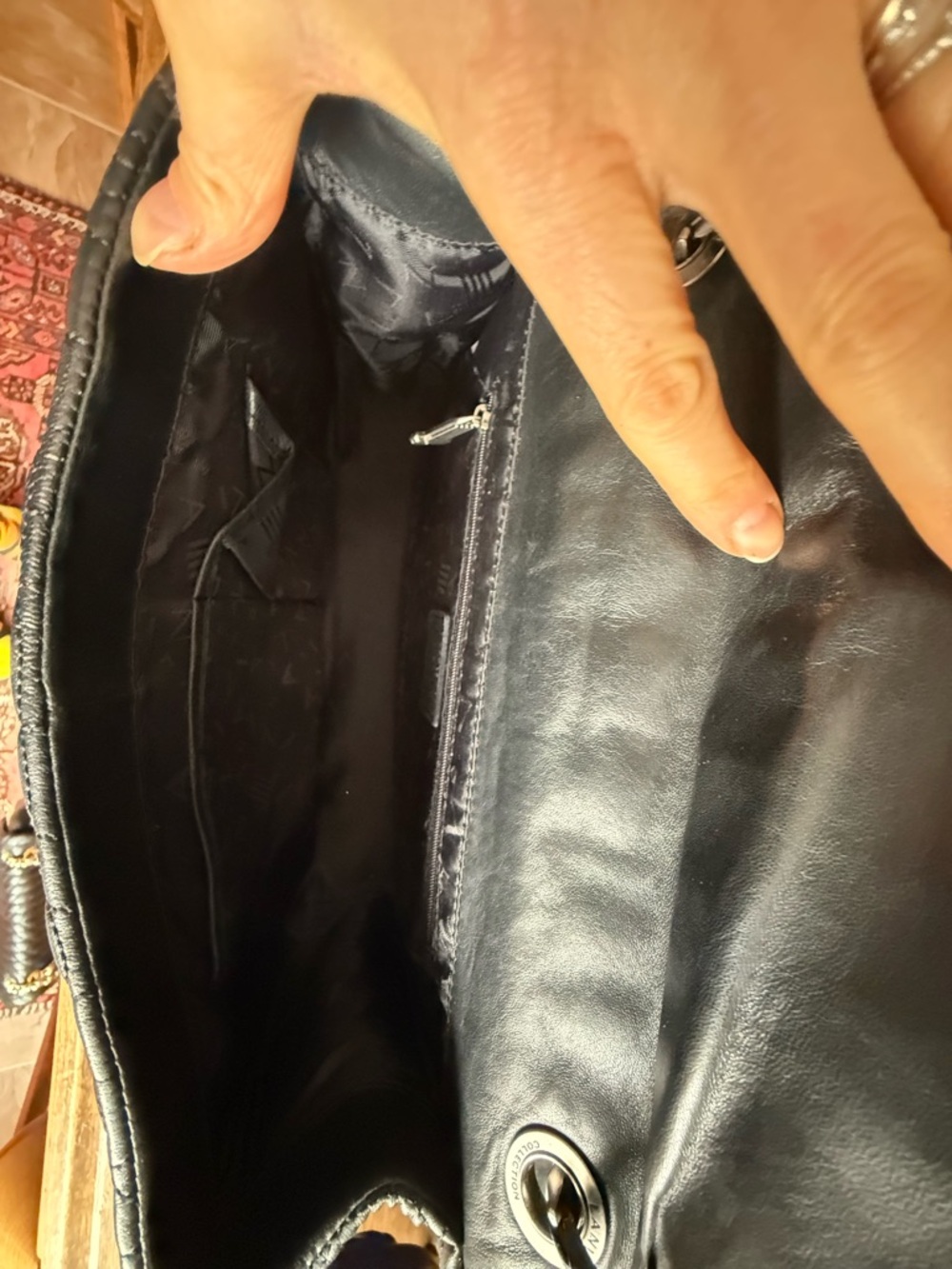 🩷❤️Stunning Lanvin Quilted Lambskin Leather Maxi XL Single Flap Bag❤️🩷 - Picture 14 of 15